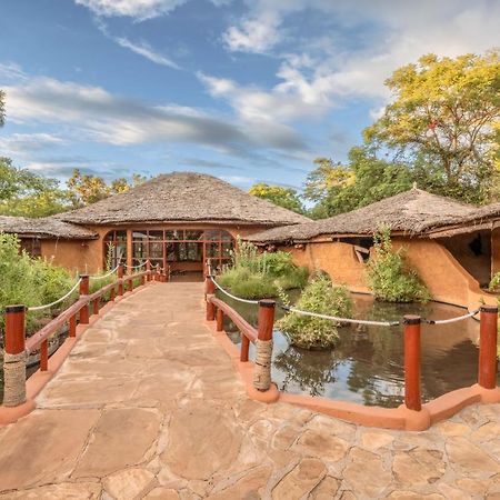 Amboseli Sopa Lodge Buitenkant foto