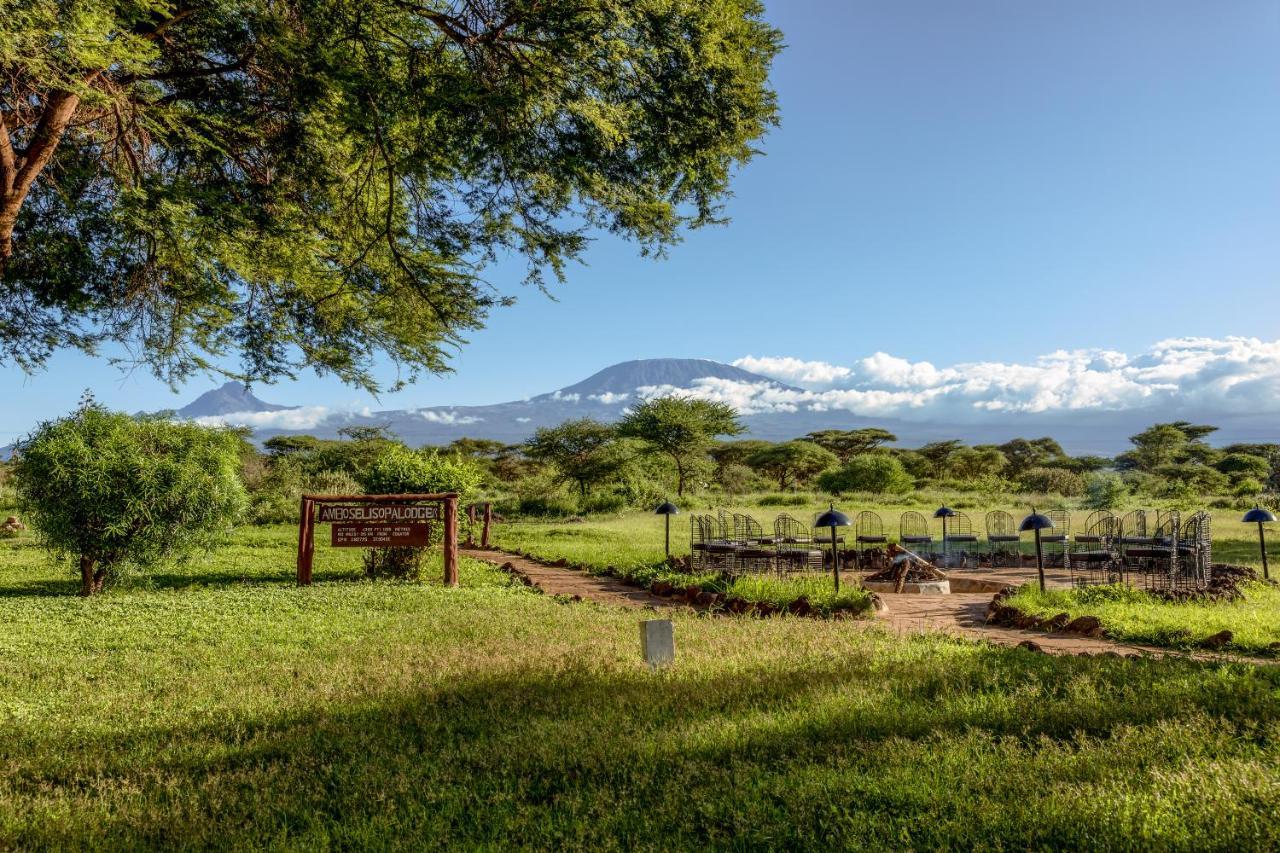 Amboseli Sopa Lodge Buitenkant foto